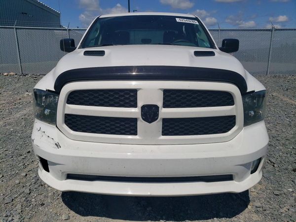 2019 RAM 1500 CLASSIC Tradesman, ST