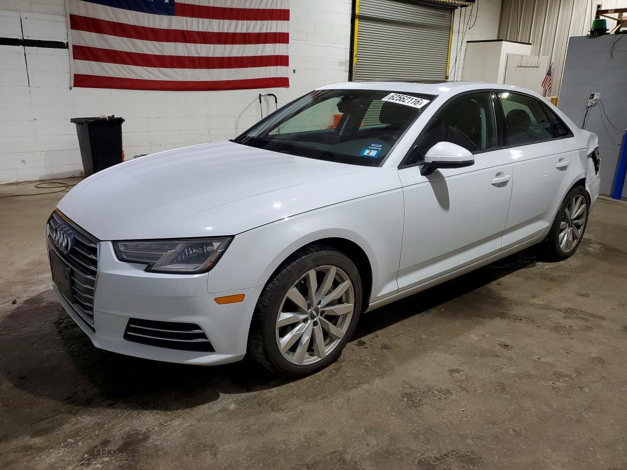 2017 AUDI A4 quattro Premium