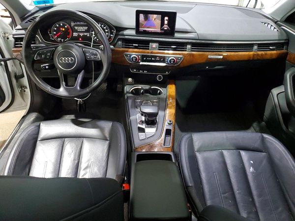 2017 AUDI A4 quattro Premium