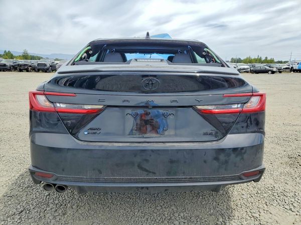 2026 TOYOTA CAMRY