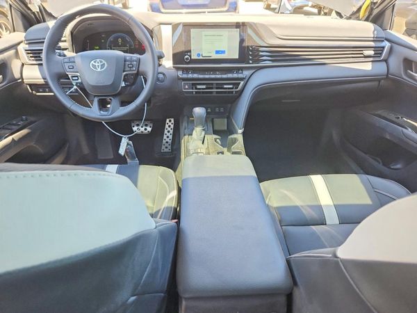 2026 TOYOTA CAMRY