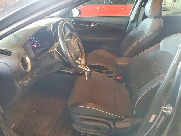 2024 KIA FORTE GT Line
