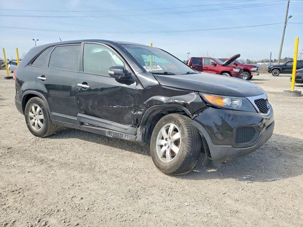 2013 KIA SORENTO Base / LX
