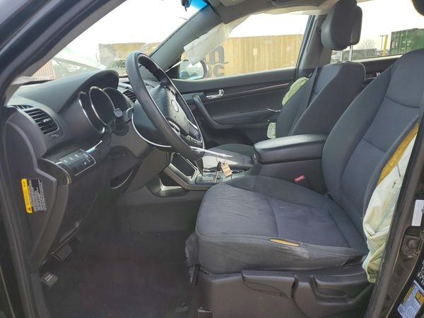 2013 KIA SORENTO Base / LX