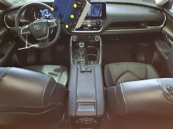2024 TOYOTA GRAND HIGHLANDER