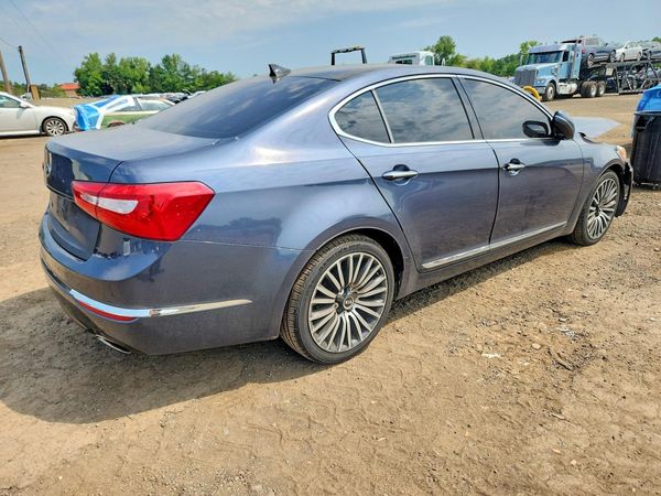 2015 KIA CADENZA