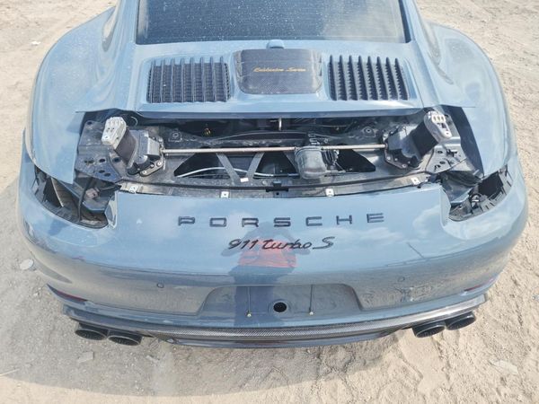 2018 PORSCHE 911 Turbo / Turbo S