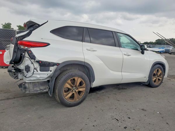 2023 TOYOTA HIGHLANDER HV Special Edition