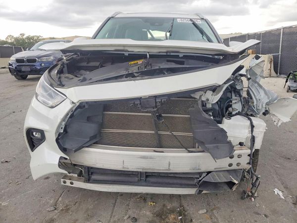 2023 TOYOTA HIGHLANDER HV Special Edition