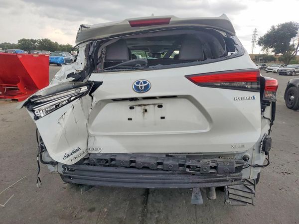 2023 TOYOTA HIGHLANDER HV Special Edition
