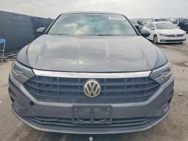2019 VOLKSWAGEN JETTA S, SE, R-Line