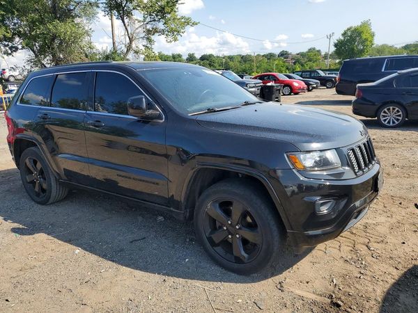 2015 JEEP GRAND CHEROKEE LAREDO 4X4