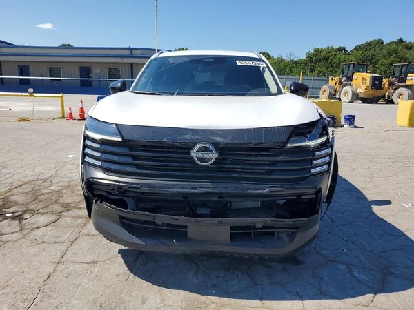 2026 NISSAN KICKS