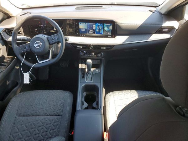 2026 NISSAN KICKS