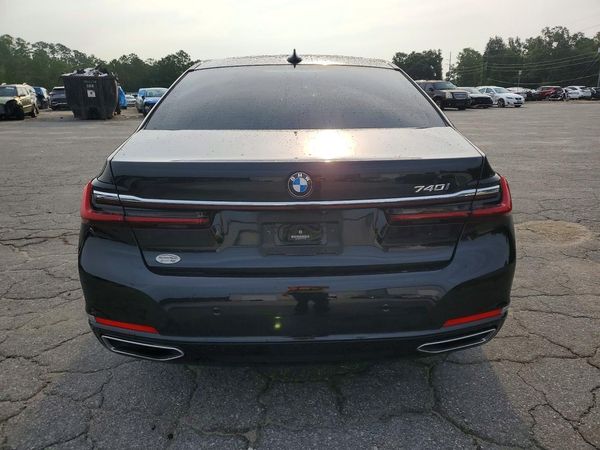 2020 BMW 740