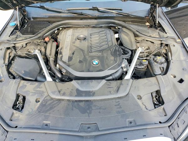 2020 BMW 740