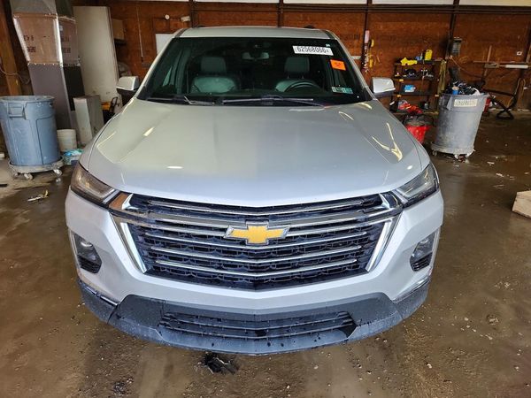 2022 CHEVROLET TRAVERSE LT
