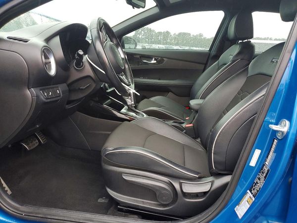 2022 KIA FORTE GT Line