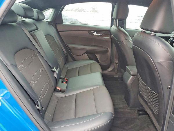 2022 KIA FORTE GT Line