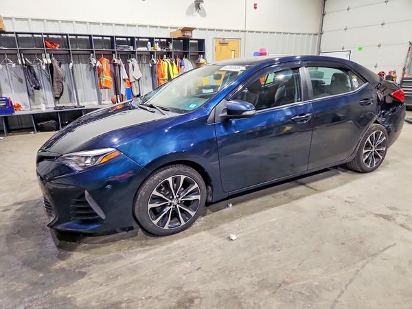 2017 TOYOTA COROLLA