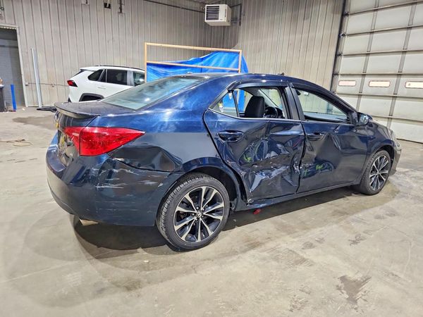 2017 TOYOTA COROLLA