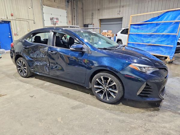 2017 TOYOTA COROLLA
