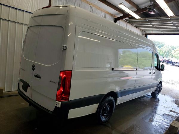 2025 MERCEDES-BENZ SPRINTER 907 (VS30)