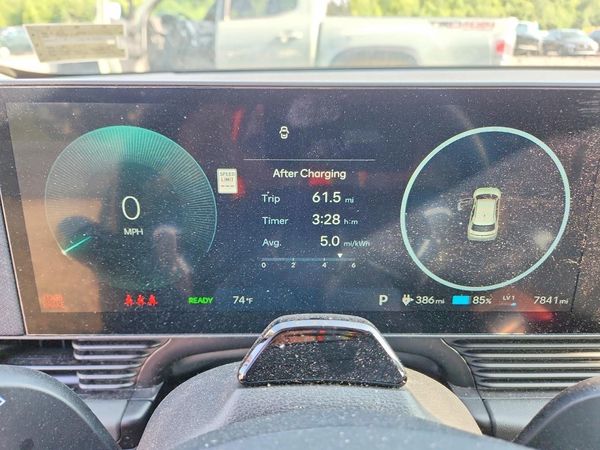 2025 HYUNDAI IONIQ 5 SEL