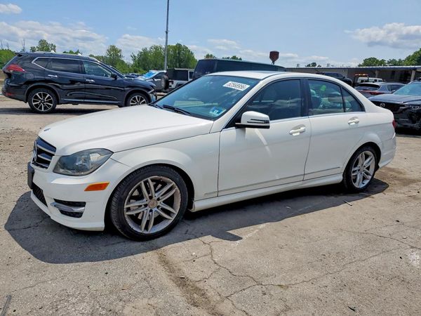 2014 MERCEDES-BENZ C C300 4 MATIC