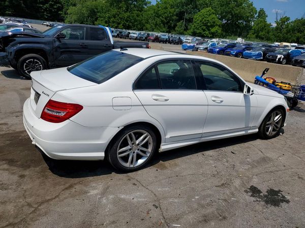2014 MERCEDES-BENZ C C300 4 MATIC