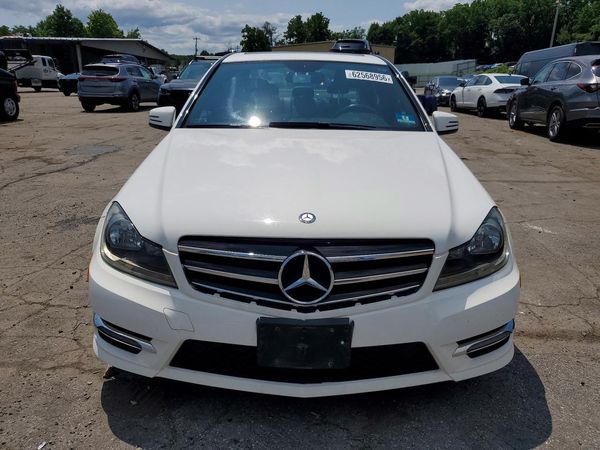 2014 MERCEDES-BENZ C C300 4 MATIC