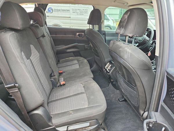 2023 KIA SORENTO