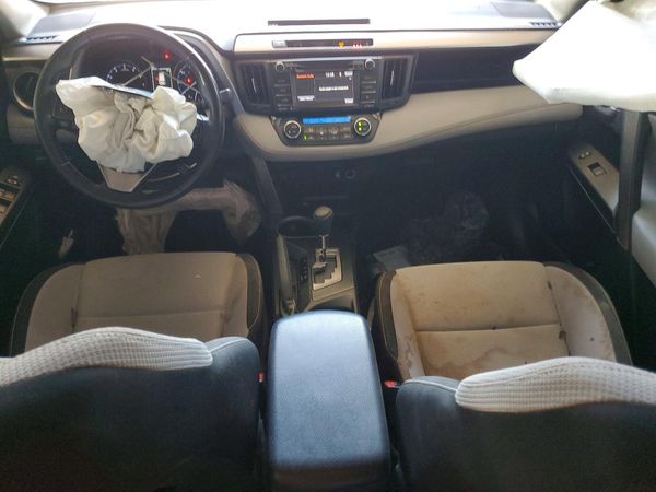 2017 TOYOTA RAV4 XLE