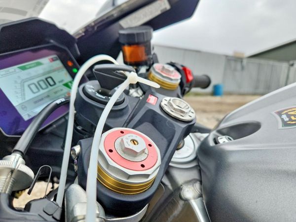 2024 APRILIA RSV4 1100