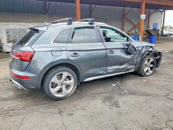 2022 AUDI Q5