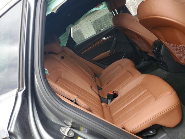 2022 AUDI Q5