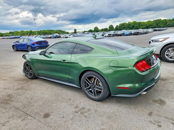 2022 FORD MUSTANG I4 Coupe