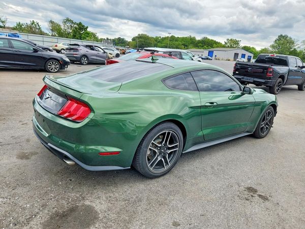 2022 FORD MUSTANG I4 Coupe