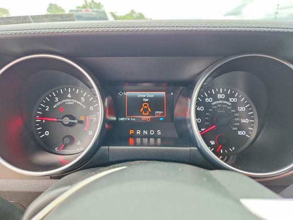 2022 FORD MUSTANG I4 Coupe