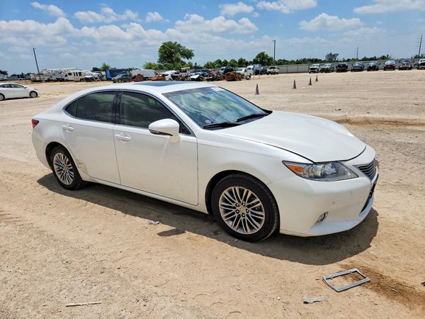 2015 LEXUS ES