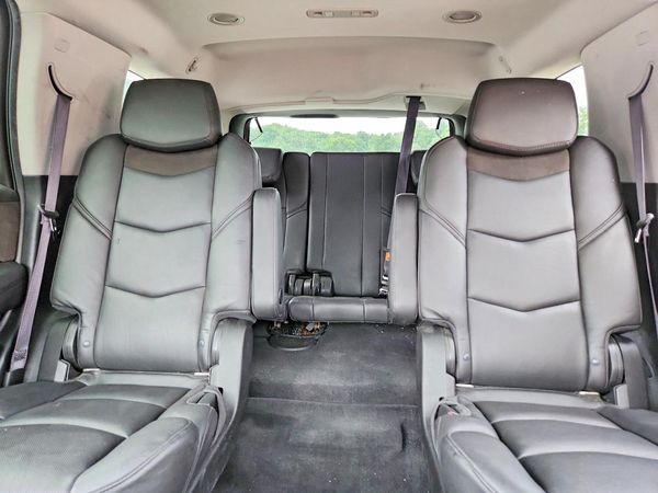 2016 CADILLAC ESCALADE Luxury