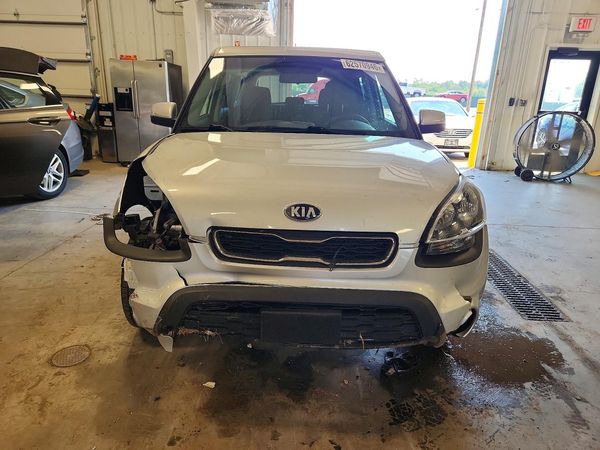2013 KIA SOUL All Trims