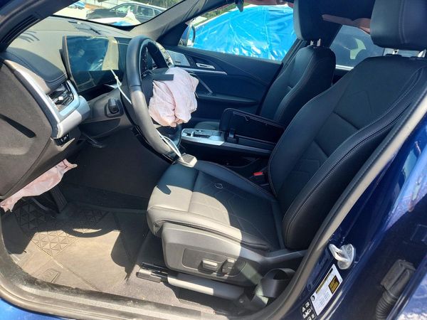 2025 BMW X1 xDrive28i — DENT