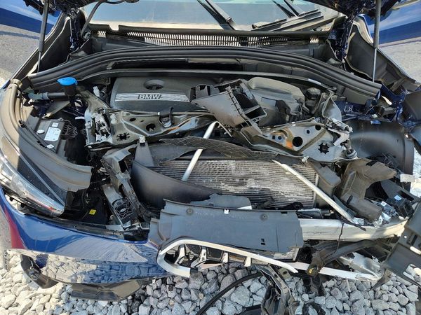 2025 BMW X1 xDrive28i — Engine bay