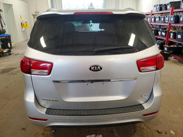2016 KIA SEDONA LX - Middle-low