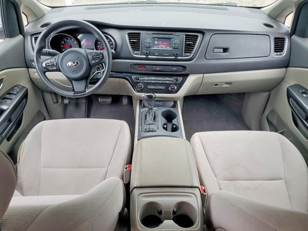 2016 KIA SEDONA LX - Middle-low