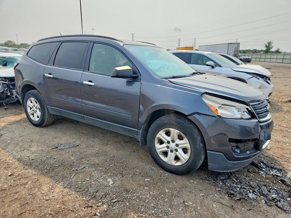 2013 CHEVROLET TRAVERSE LS