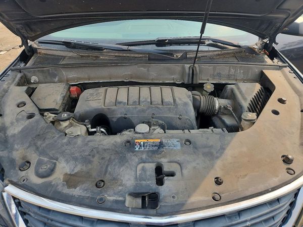 2013 CHEVROLET TRAVERSE LS