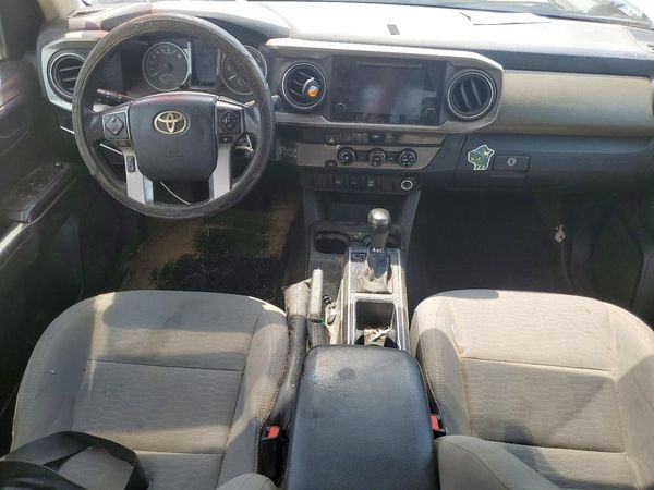 2017 TOYOTA TACOMA