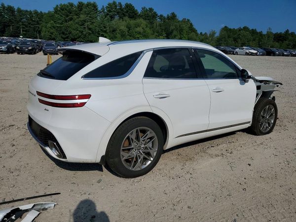 2025 GENESIS GV70